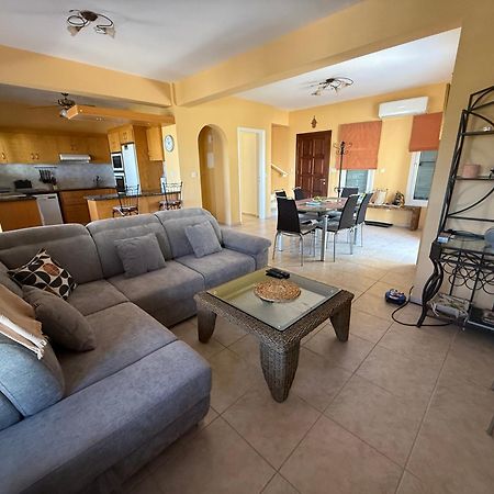 Sandy Beach Villa Polis Екстер'єр фото